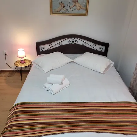 Casa Bulu Apartment *